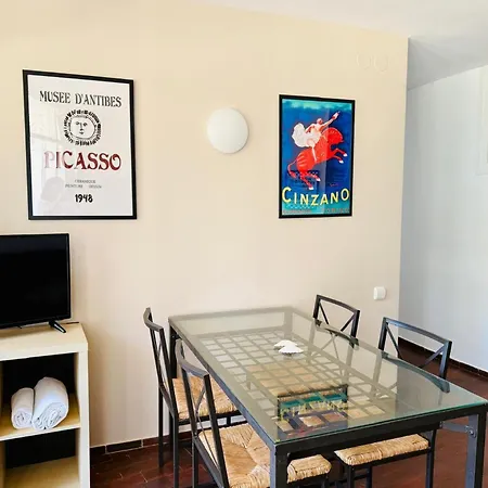 Daire Aparteasy - 2bed With Terrace Next To The In Lloret Lloret de Mar